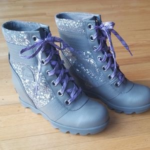 Girls Sorel Lexi wedge heel boots